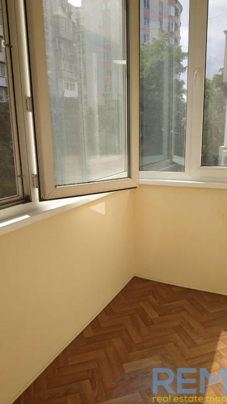 продажа двухкомнатной квартиры номер A-174495 в Приморском районе, фото номер 5